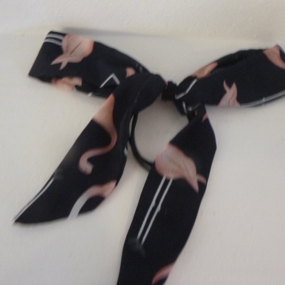 SOFT WARM BUTTER SOCKS 2 PACKS BLUES & GRAY NWT w/BONUS HAIR BOW - Picture 6 of 9